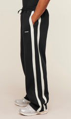 GYMSHARK X CBUM STRAIGHT LEG JOGGER (BLACK)