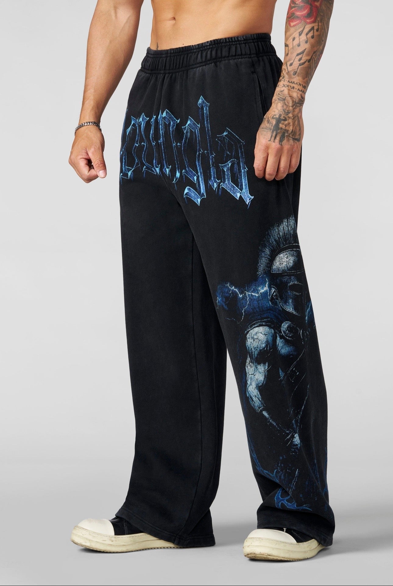 YLA x AXEL-SPARTAN SWEATS-2097 (BLACK/BLUE)