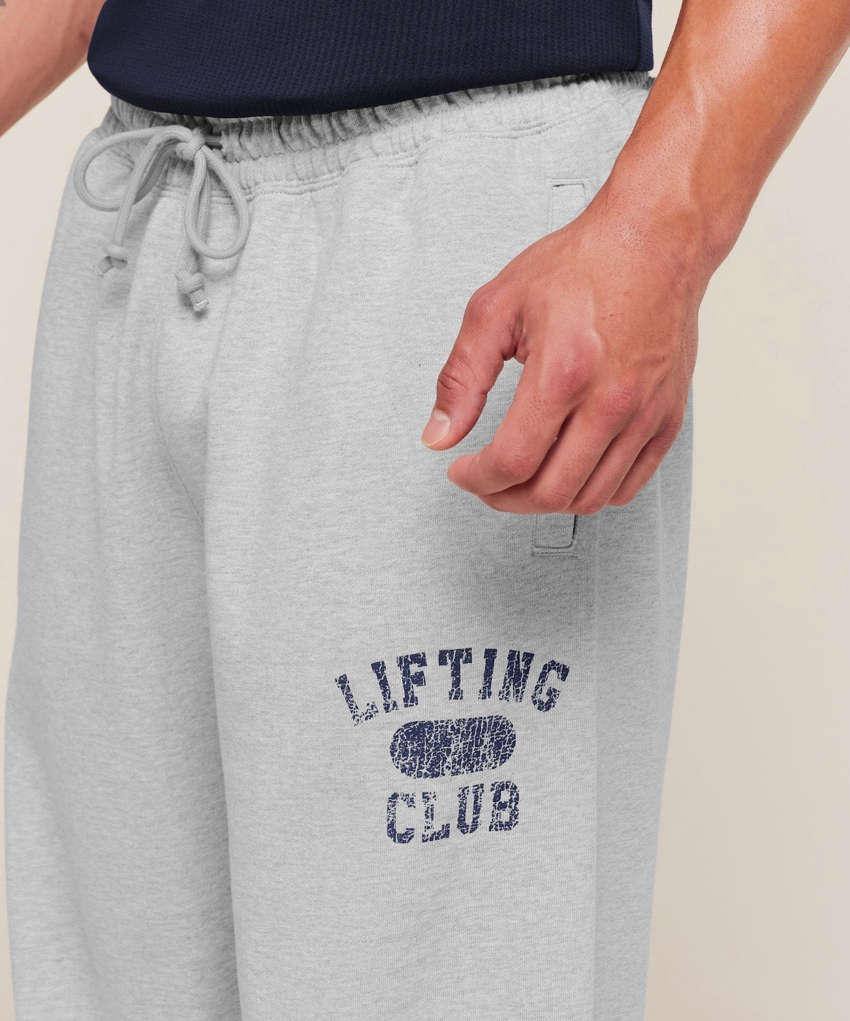 GYMSHARK RETRO COLLEGIATE GRAPHIC WIDE LEG PANTS (GREY)