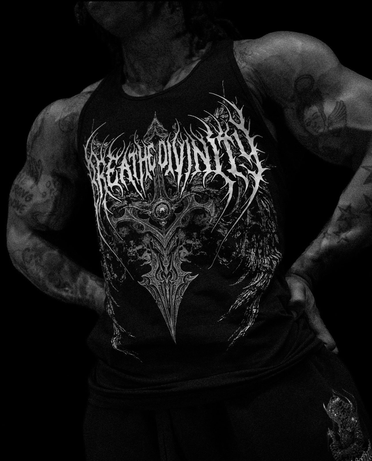 RESURRECTED BODYBUILDING STRINGER (VOID BLACK)