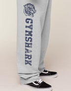 GYMSHARK RETRO COLLEGIATE GRAPHIC WIDE LEG PANTS (GREY)