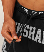 GYMSHARK VARSITY MESH SHORT (BLACK)