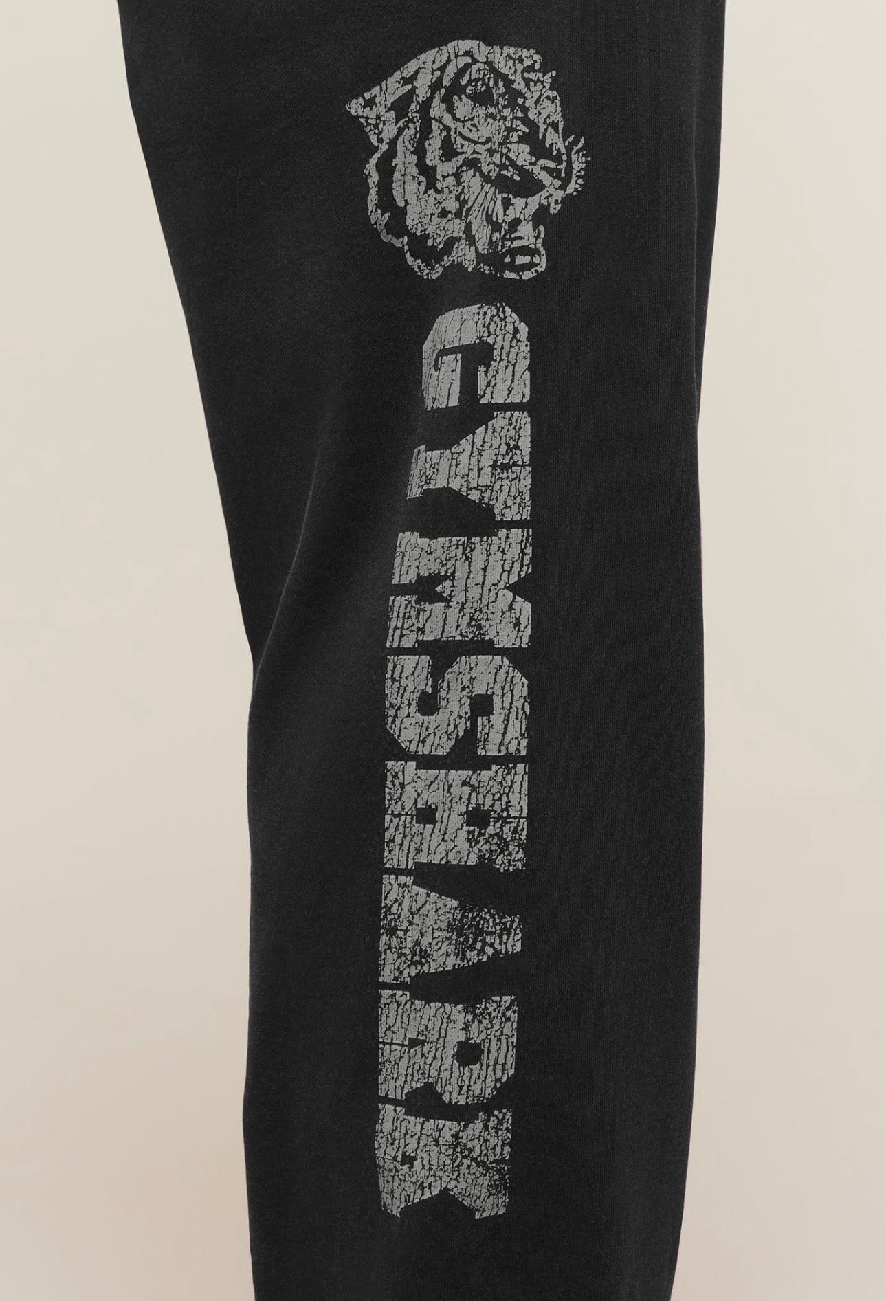 GYMSHARK RETRO COLLEGIATE GRAPHIC WIDE LEG PANTS (BLACK)