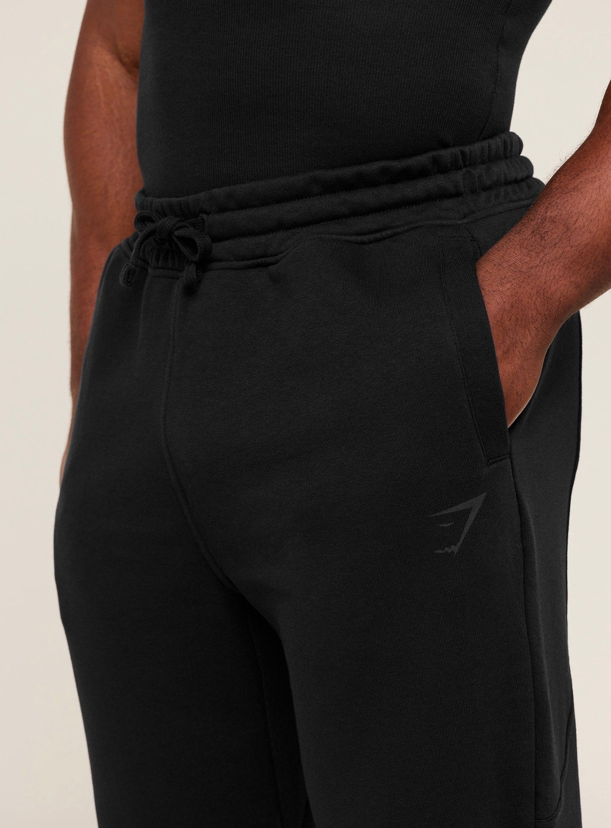 GYMSHARK POWER STRAIGHT LEG PANT (BLACK/ASPHALT GREY)