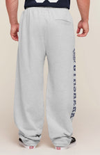 GYMSHARK RETRO COLLEGIATE GRAPHIC WIDE LEG PANTS (GREY)