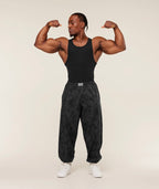 GYMSHARK PUMPER PANTS (BLACK/GREY)