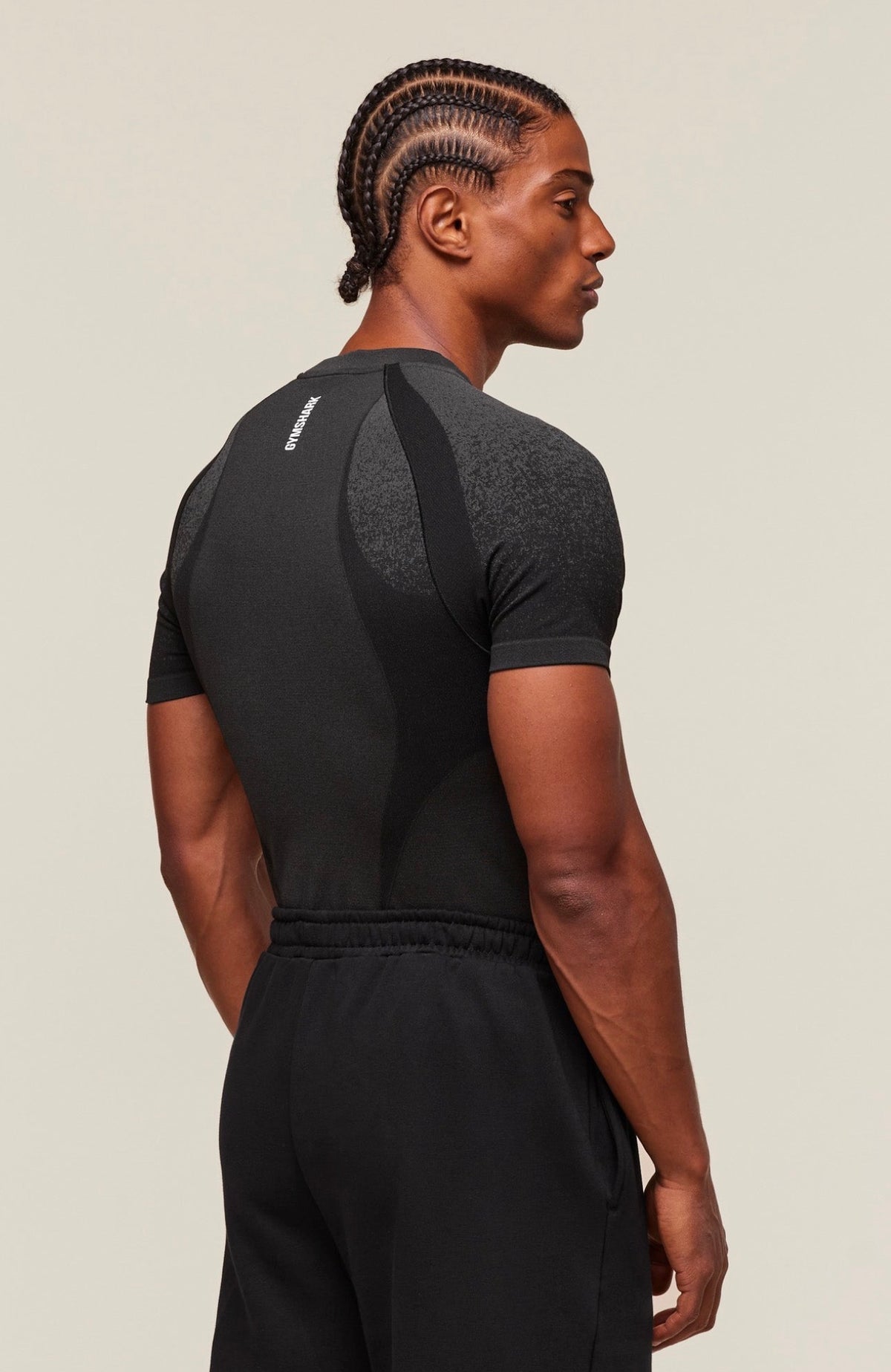 GYMSHARK SHADOW SEAMLESS T-SHIRT (BLACK)