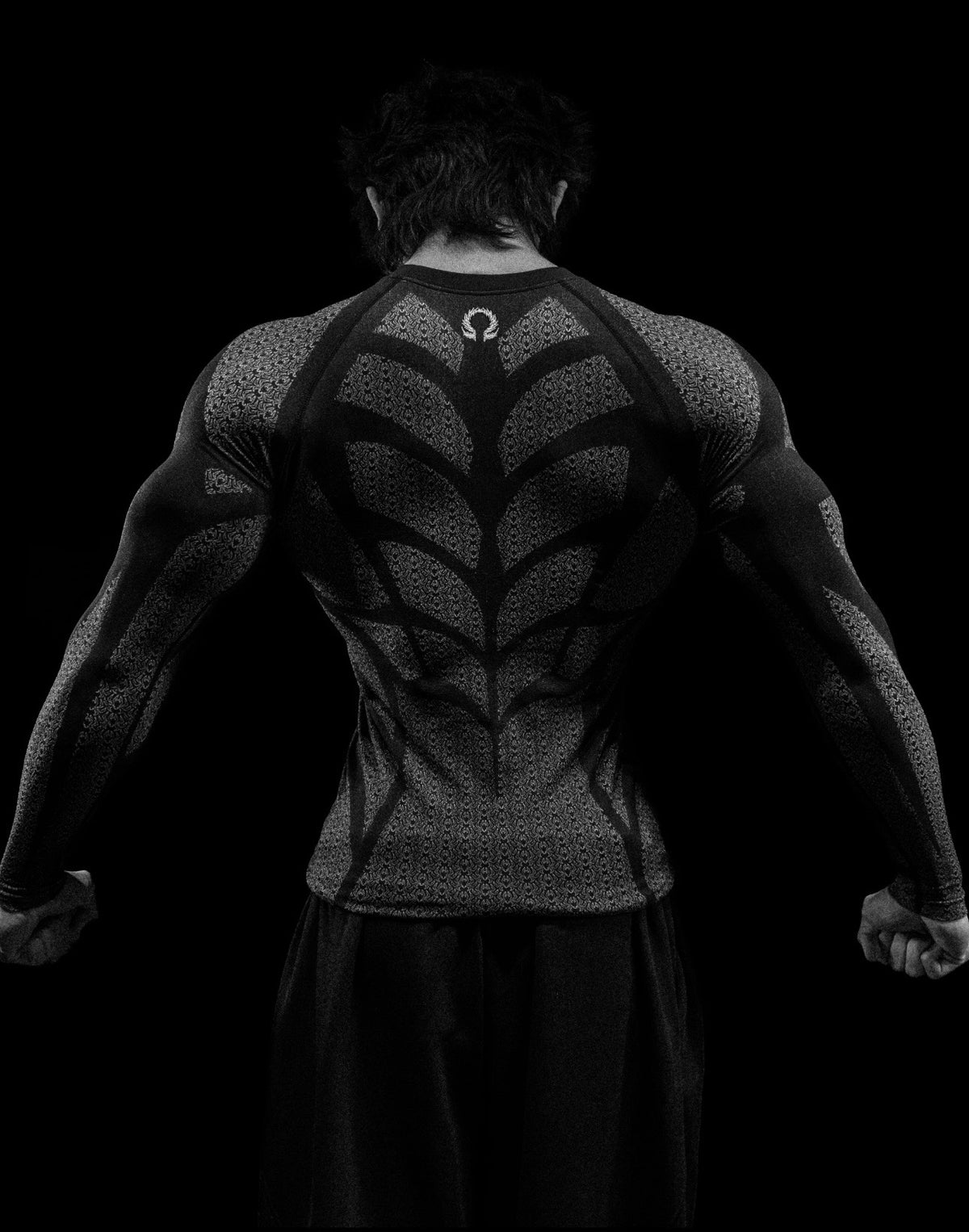 DOOM TECH SPIDER-CORPSE LONG SLEEVE COMPRESSION (VOID BLACK)