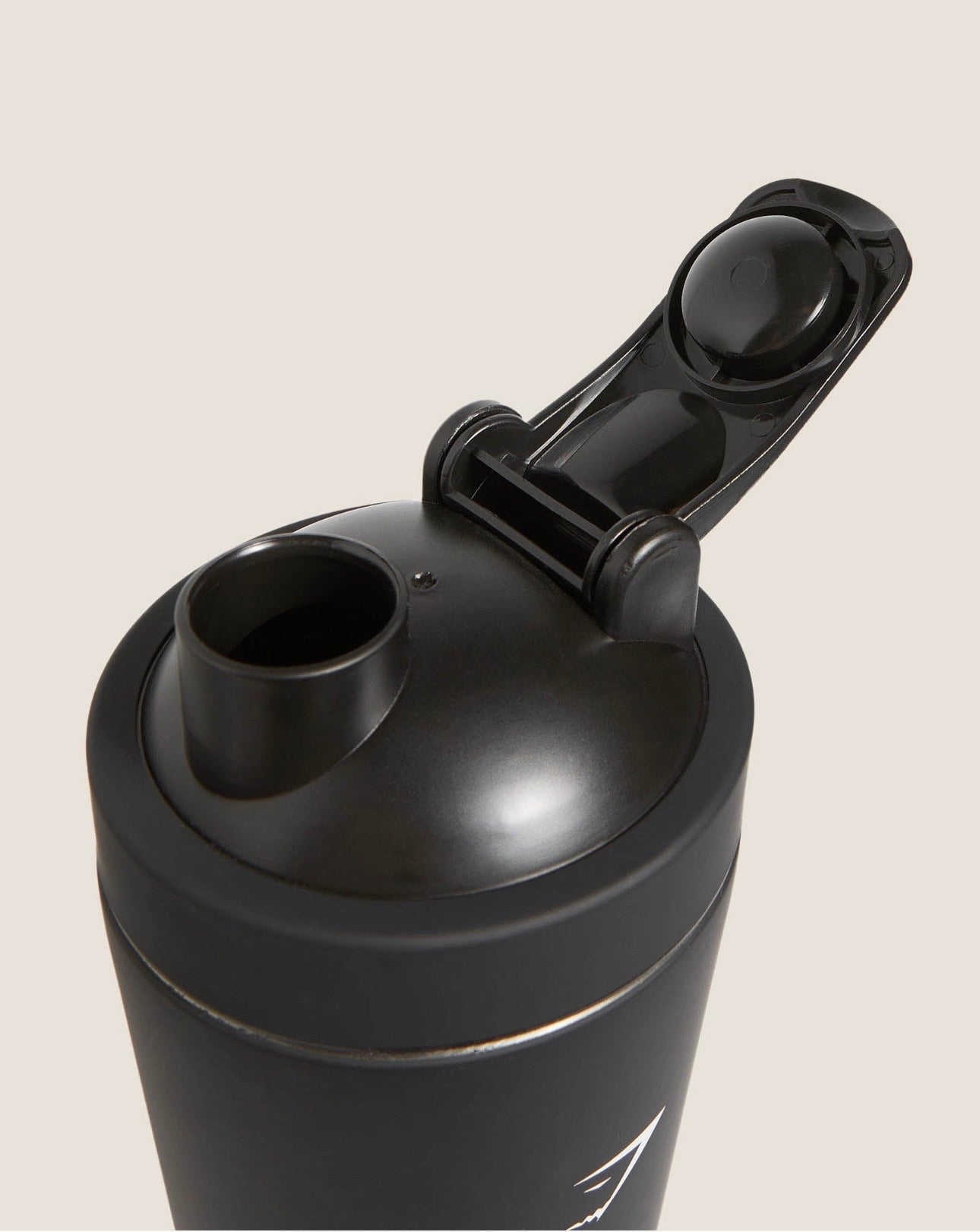 GYMSHARK MATTE METAL SHAKER (BLACK)