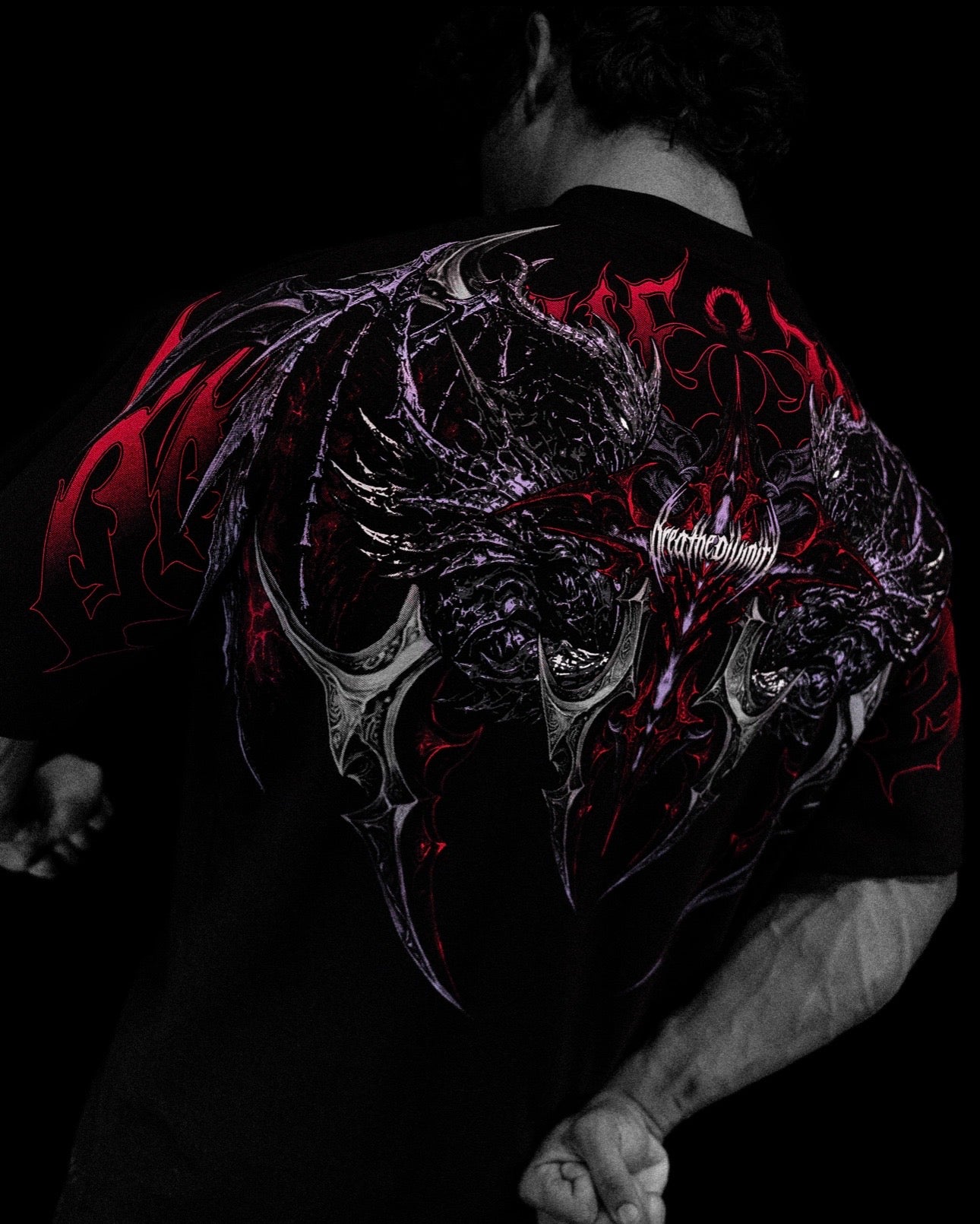 SHADOW MONARCH OVERSIZED T-SHIRT (PHANTOM)