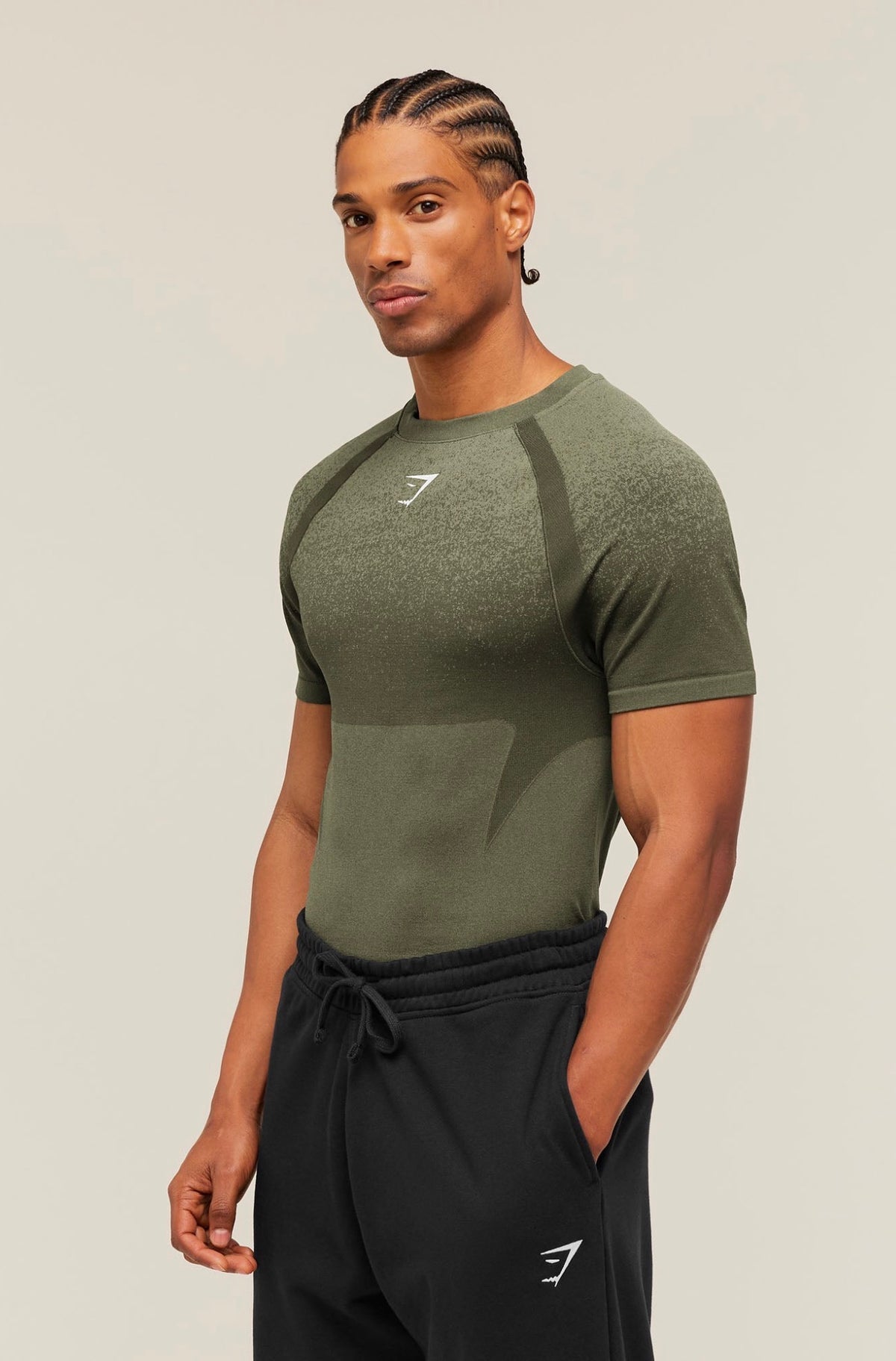 GYMSHARK SHADOW SEAMLESS T-SHIRT (CORE OLIVE)