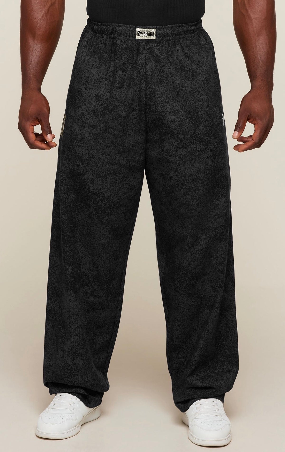 GYMSHARK STRAIGHT LEG PUMPER PANTS (ONYX GREY)