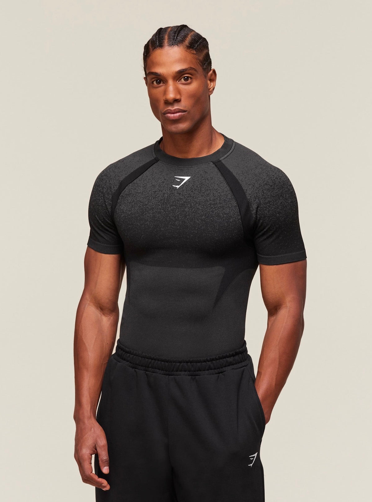 GYMSHARK SHADOW SEAMLESS T-SHIRT (BLACK)