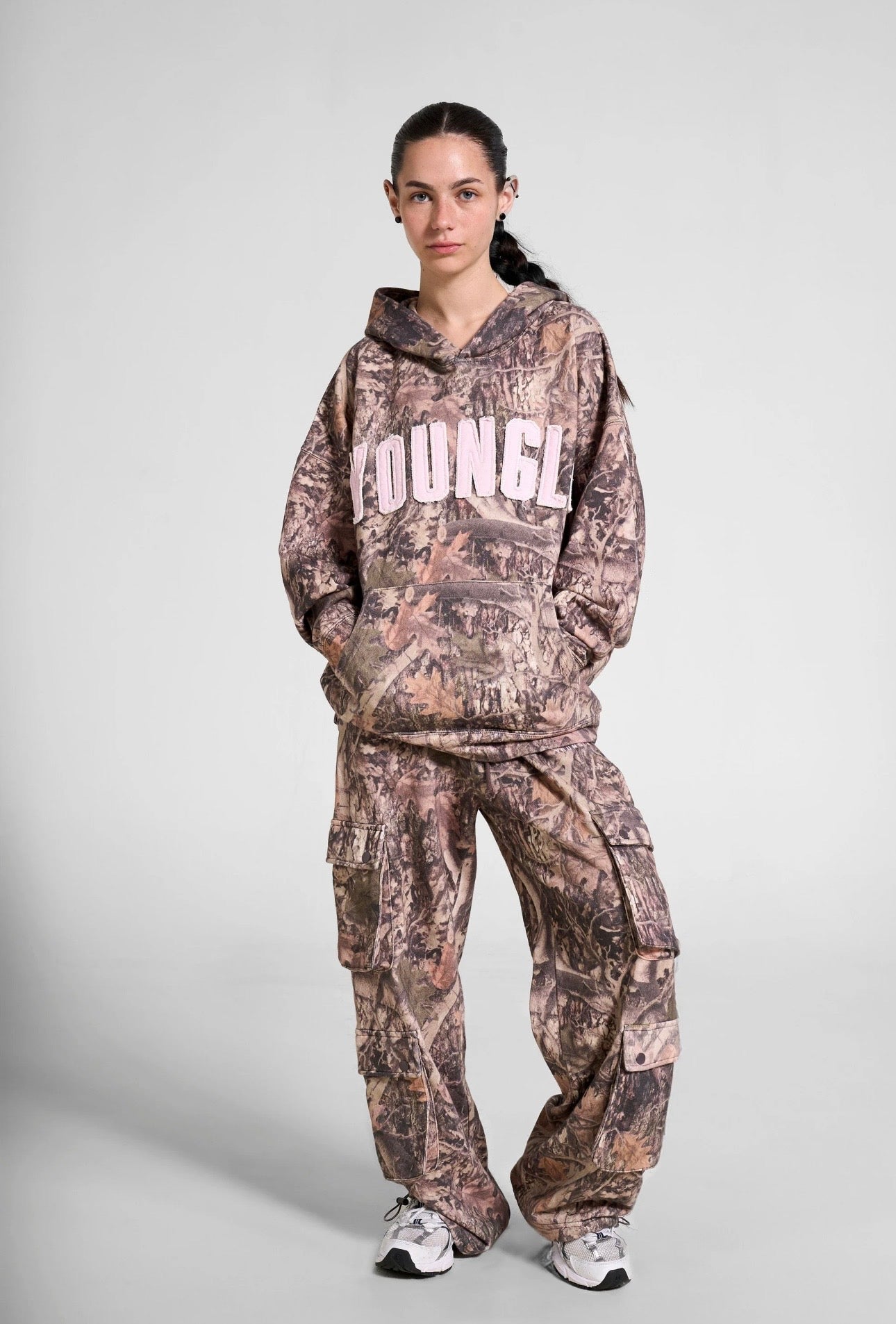 HUNTING SEASON CARGO JOGGERS-W251 (GREEN CAMO)