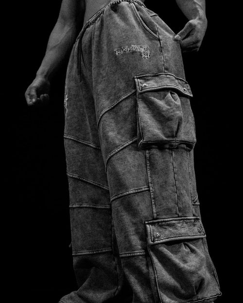 937 EMBROIDERED TACTICAL OVERSIZED UNCUFFED CARGOS (VINTAGE)