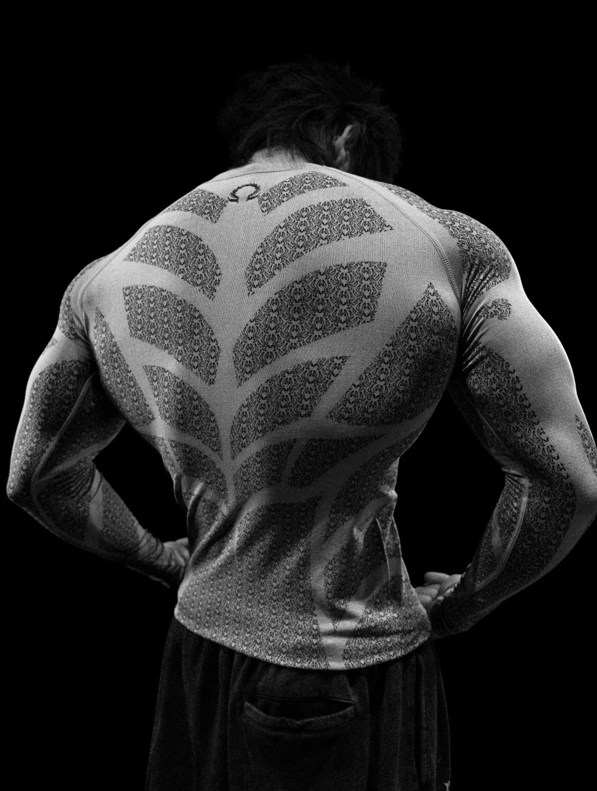 DOOM TECH SPIDER-CORPSE LONG SLEEVE COMPRESSION (DIVINE WHITE)