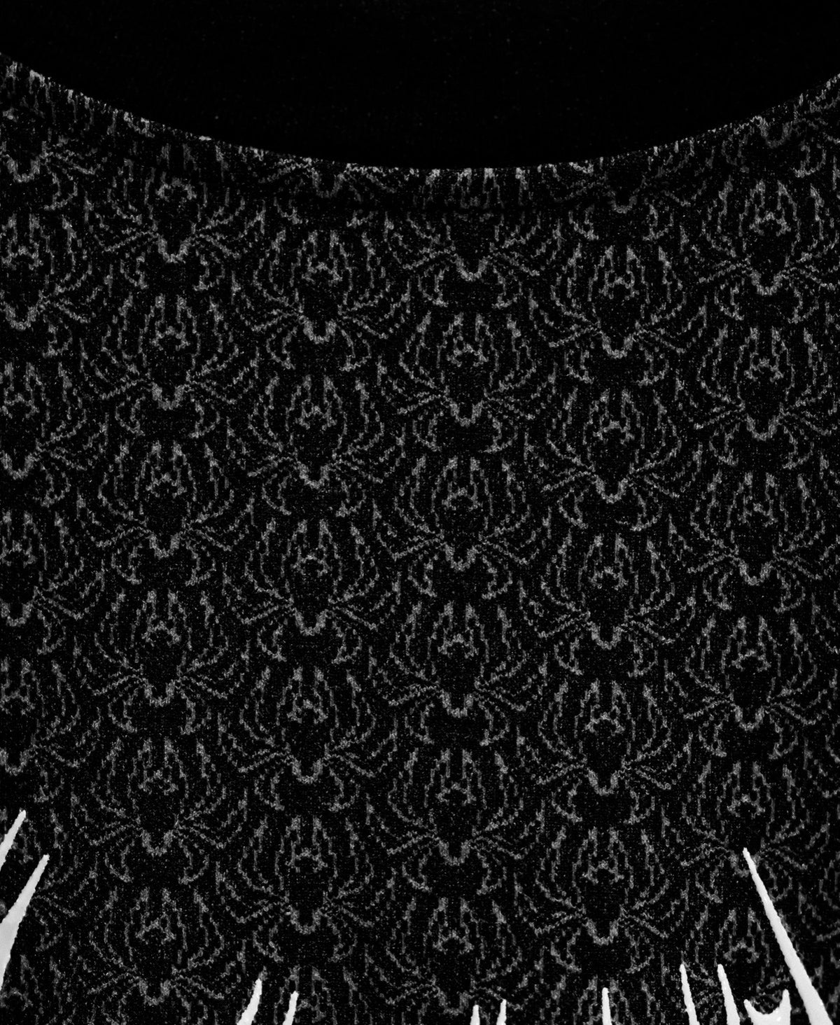 DOOM TECH SPIDER-CORPSE LONG SLEEVE COMPRESSION (VOID BLACK)