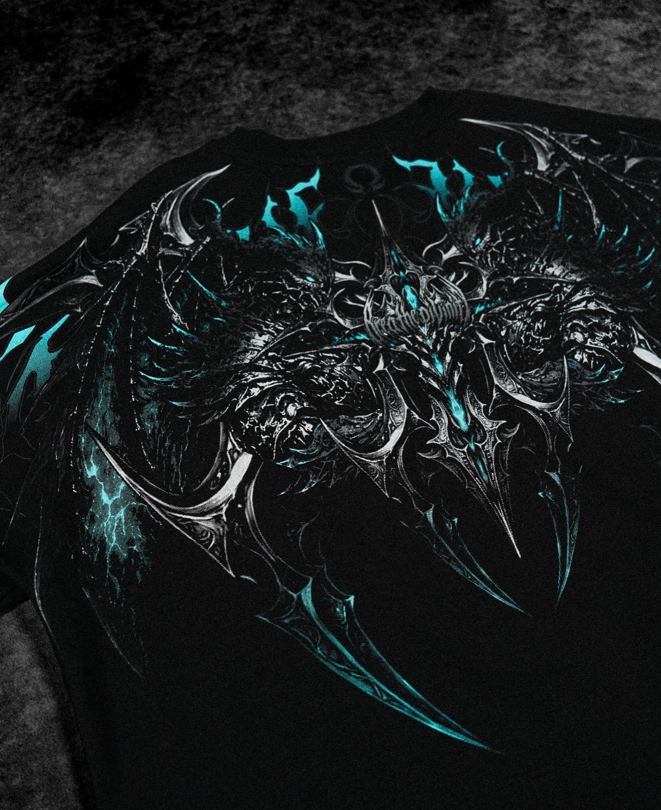 SHADOW MONARCH OVERSIZED T-SHIRT (ARCANE)