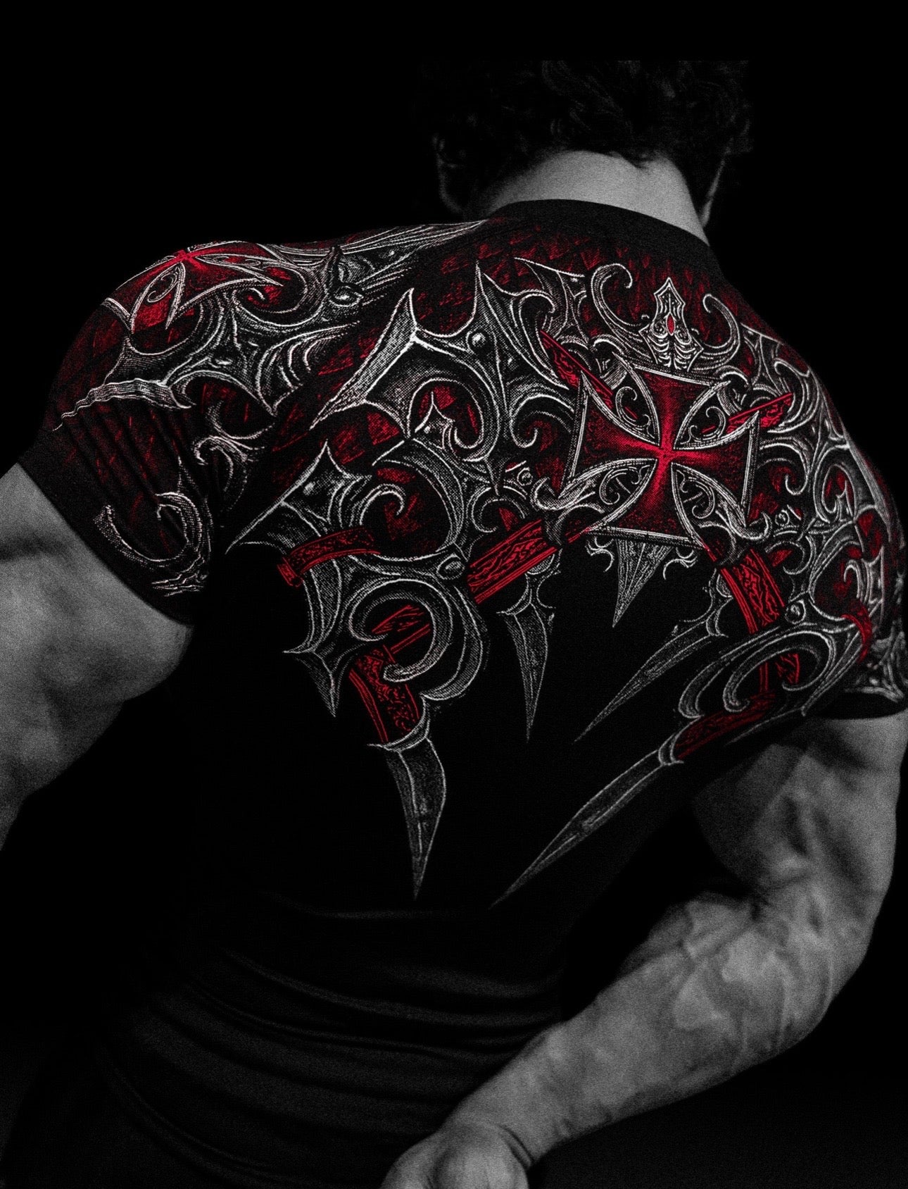 VOID TECH ARMORED SHORT SLEEVE COMPRESSION (BLOOD METAL)